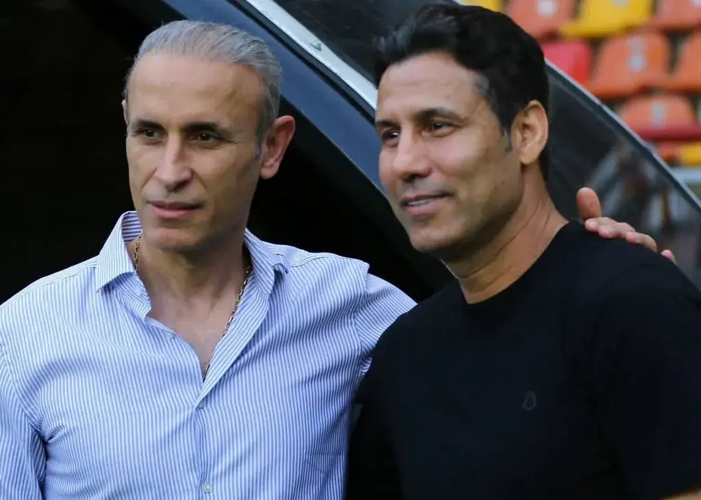 تارتار با لبخند آمد و خندان رفت (عکس)