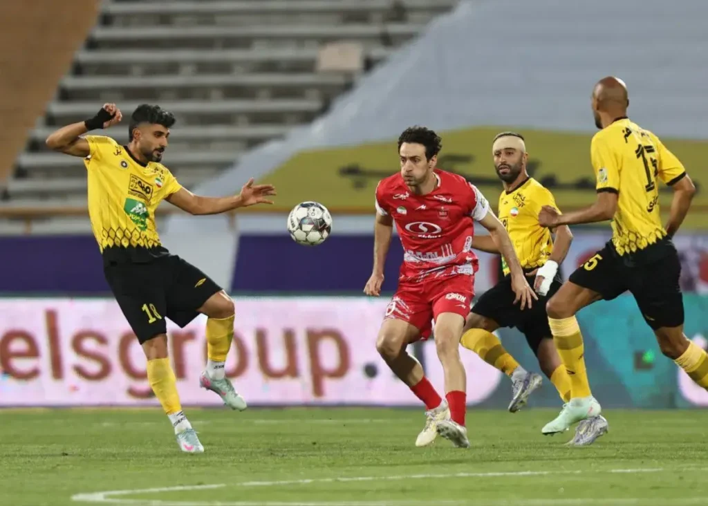 پیشگویی گل به خودی گولسیانی در گشت ارشاد!