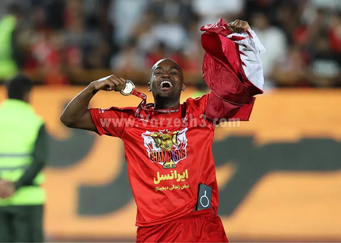 سرنوشت متفاوت میلاد و عبدالکریم در پرسپولیس