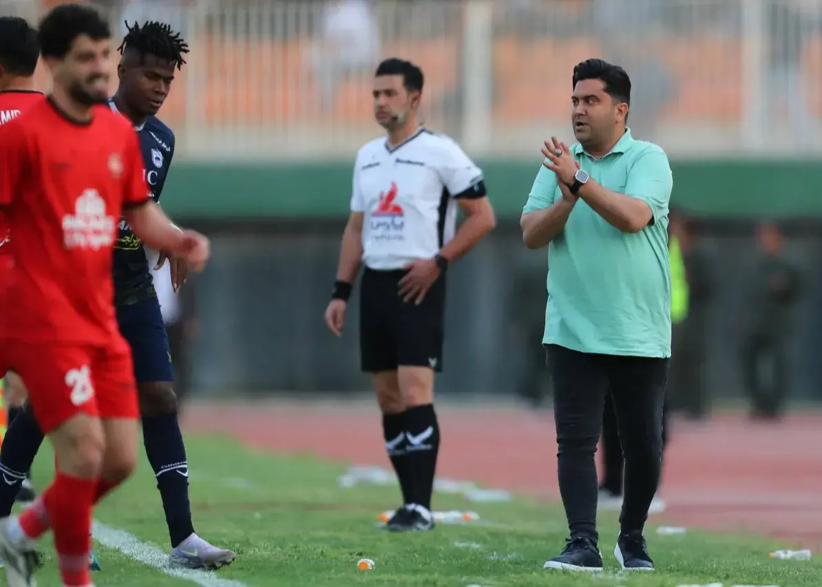 هدیه بزرگ اخباری به سپاهان و پرسپولیس