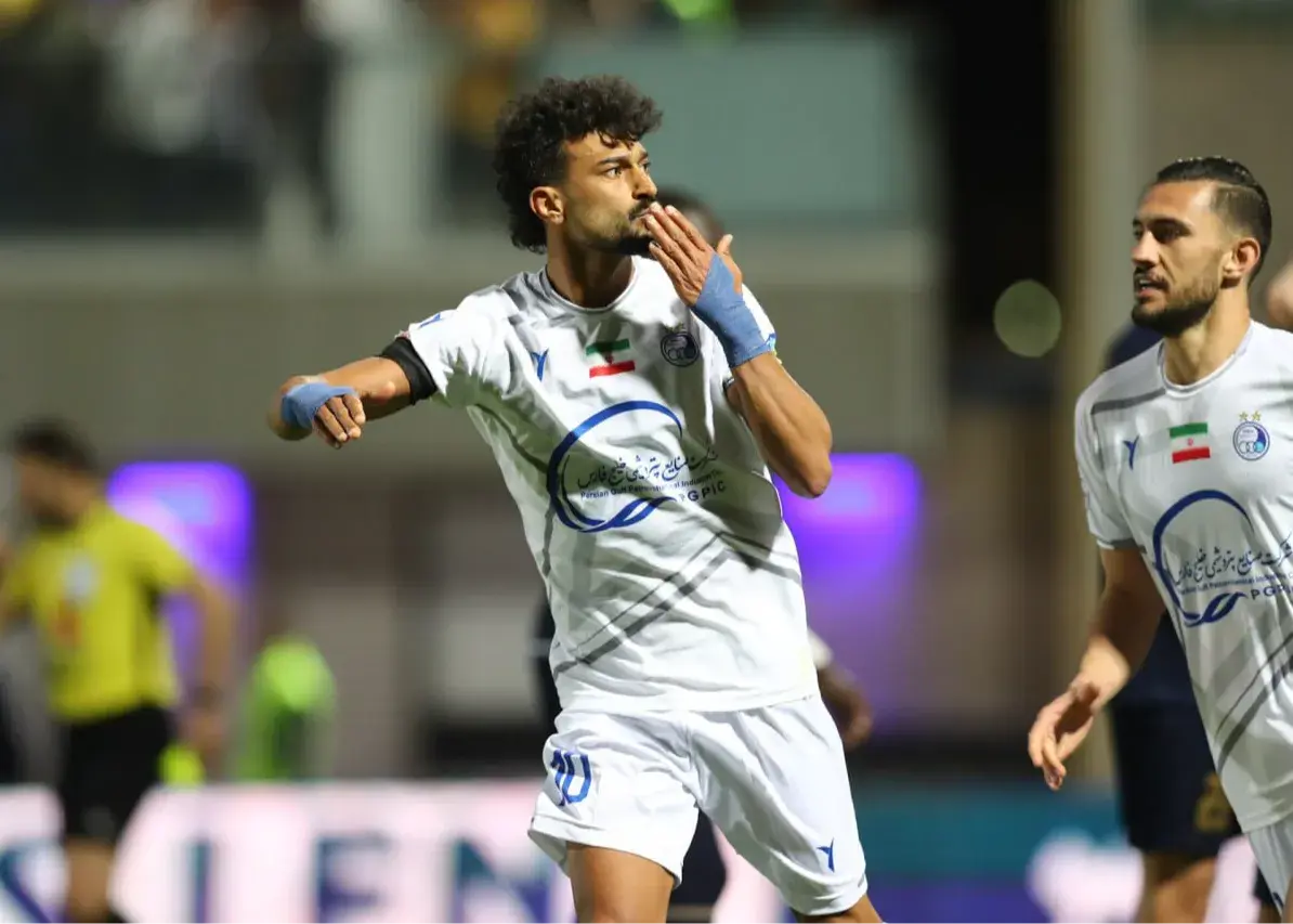 نور امید استقلال در دل تاریکی!