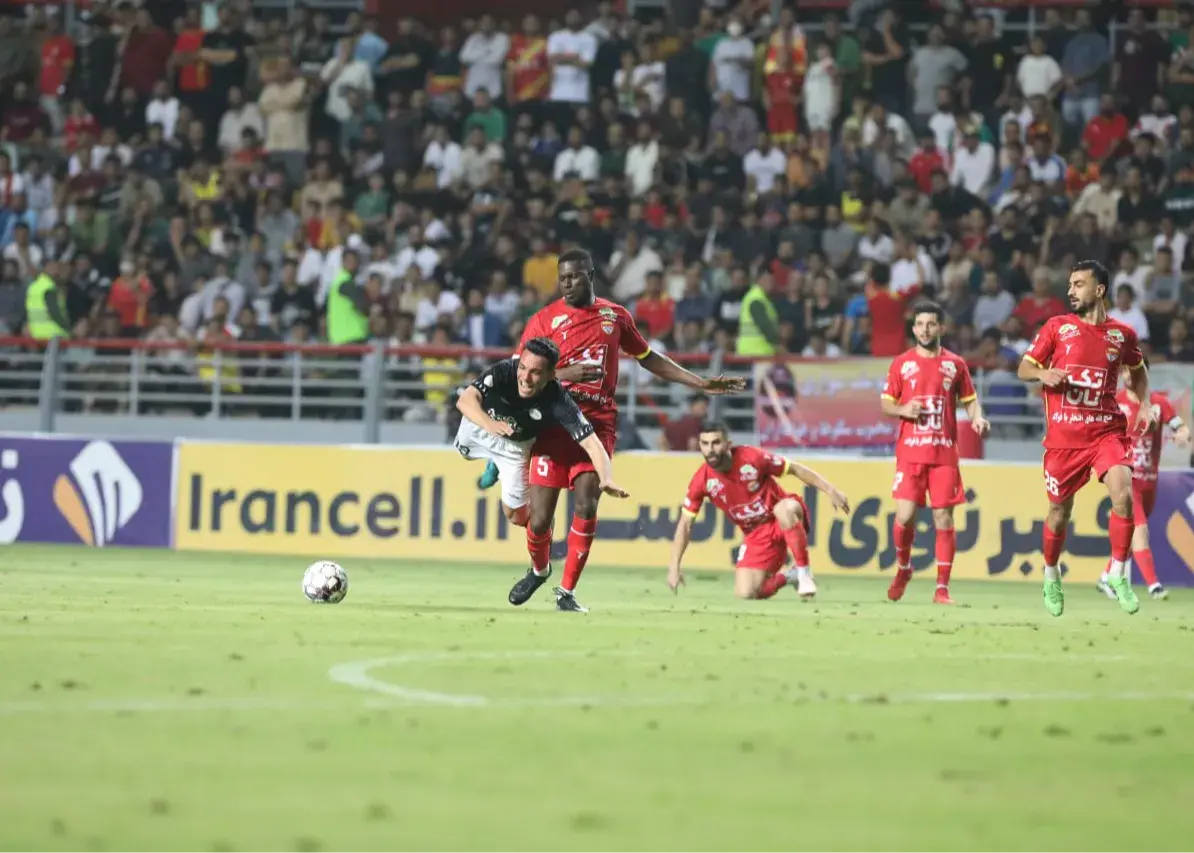 موسی و لگدی که سرنوشت لیگ را عوض کرد