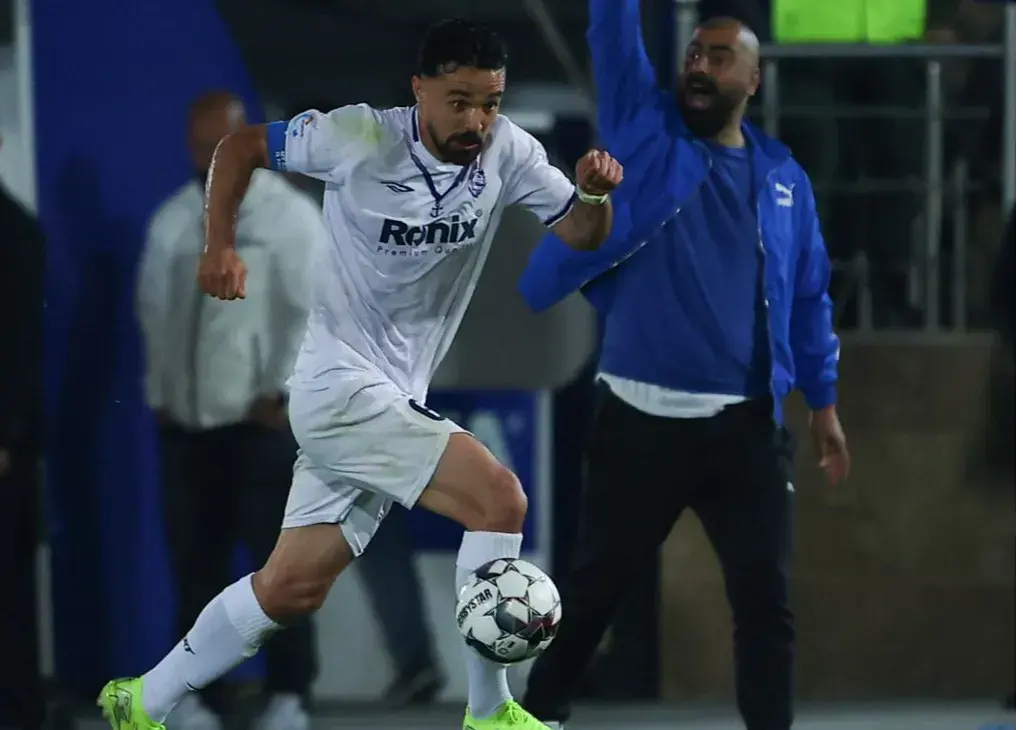 نورافکن میراث‌دار غیر بومی بازوبند ملوان (عکس)