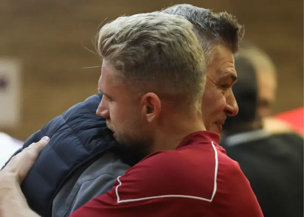 خداحافظی گرم سرمربی سابق نساجی از بازیکنانش