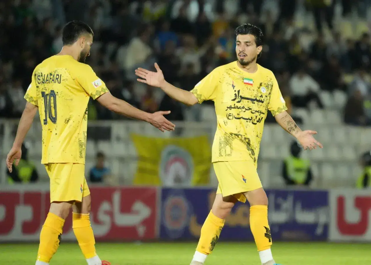 اعتراض شدید قعرنشین با نحوه بازی با صدرنشین!