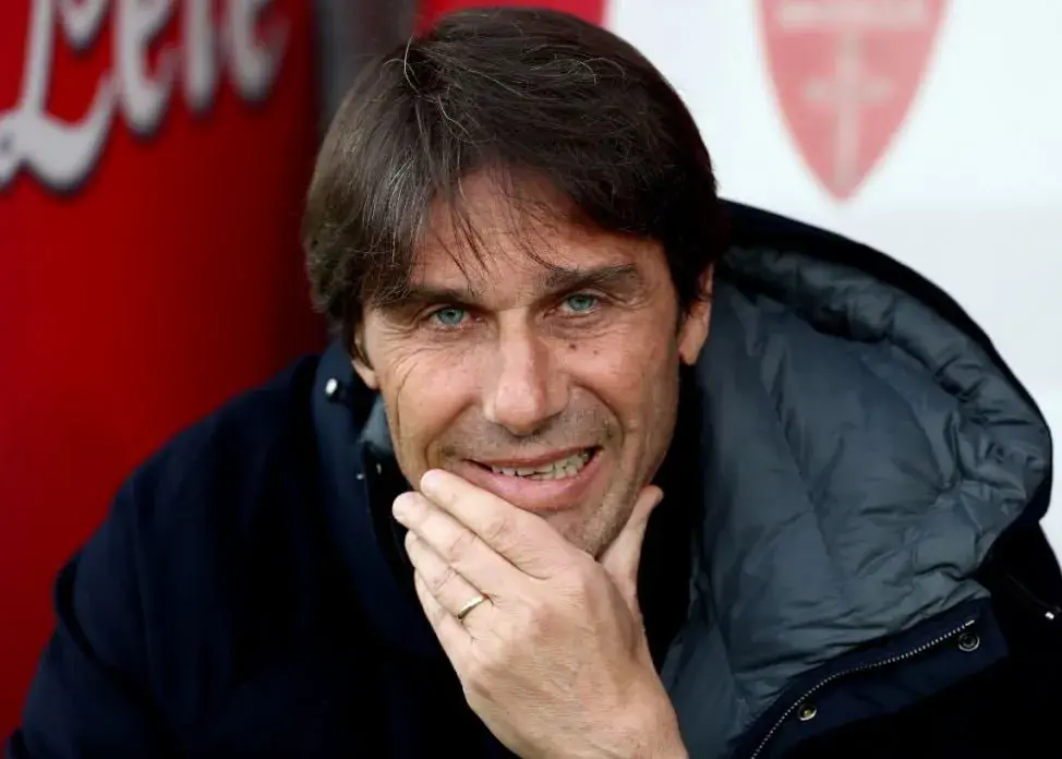 سرنخ بزرگ: کونته قراردادش با ناپولی را فسخ می‌کند