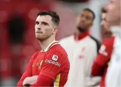 آرنولد اصلا حال ندارد که به شایعات فکر کند!