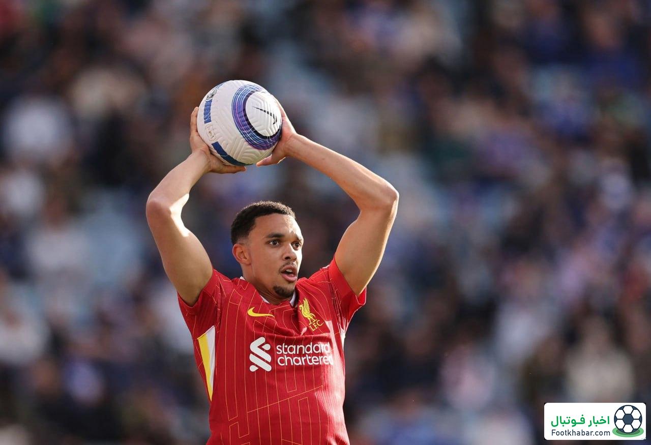 آرنولد نقش اول جشن قهرمانی لیورپول (عکس)