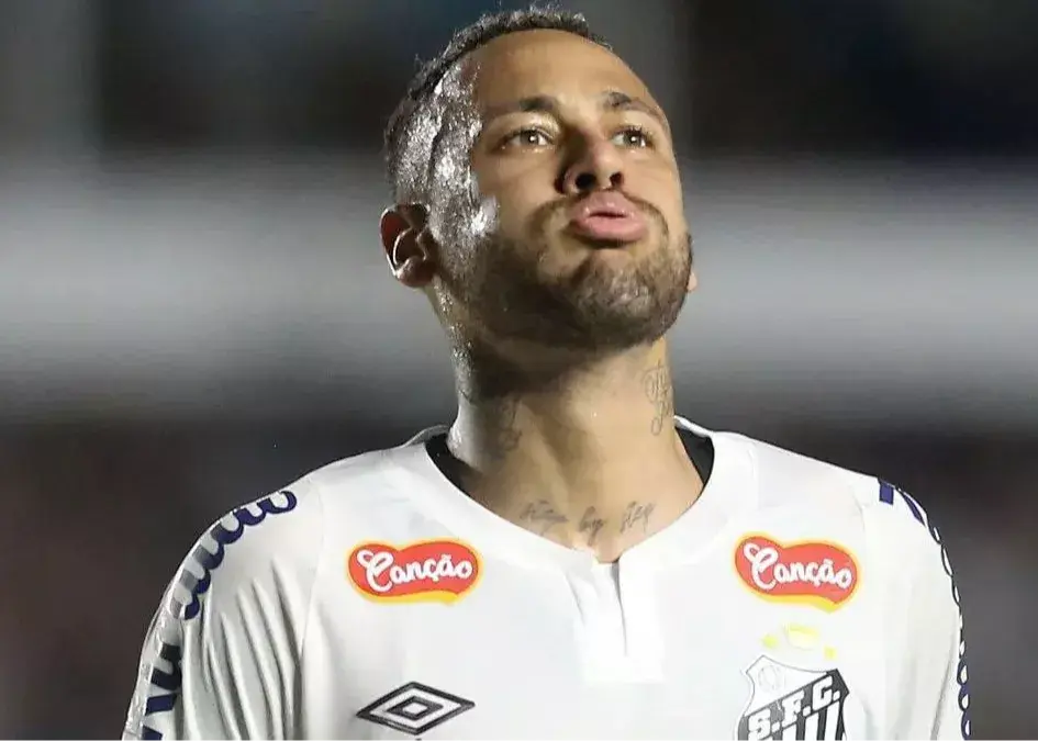 دوری دوباره از میادین: تست کرونای نیمار مثبت شد