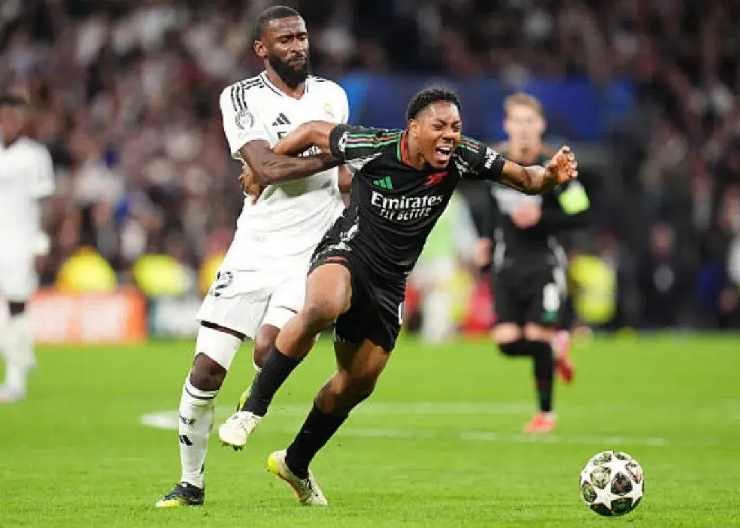 انتقاد آرسنالی‌ها از رودیگر: باید اخراج می‌شد!