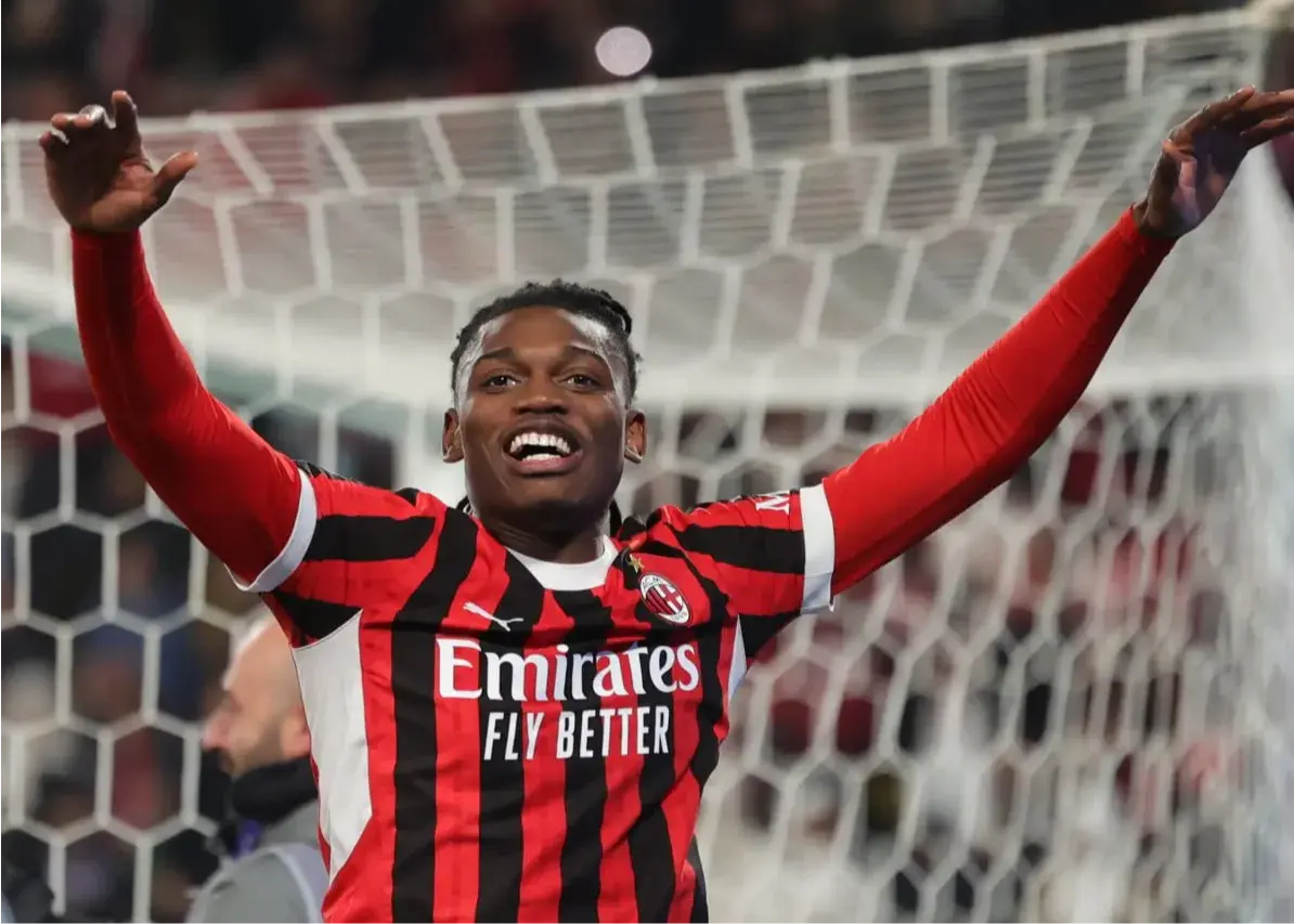 ناراحتی روسونری: ستاره میلان درخواست جدایی داد