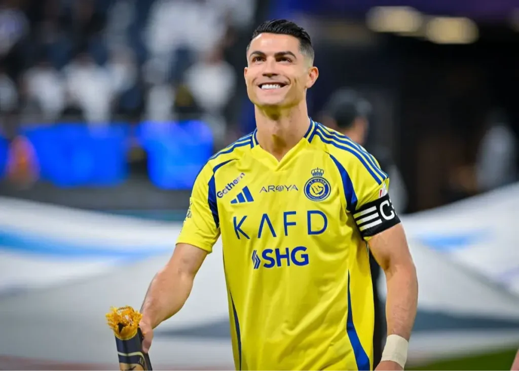 با حمایت عربستان: رونالدو مالک بعدی والنسیا می‌شود!