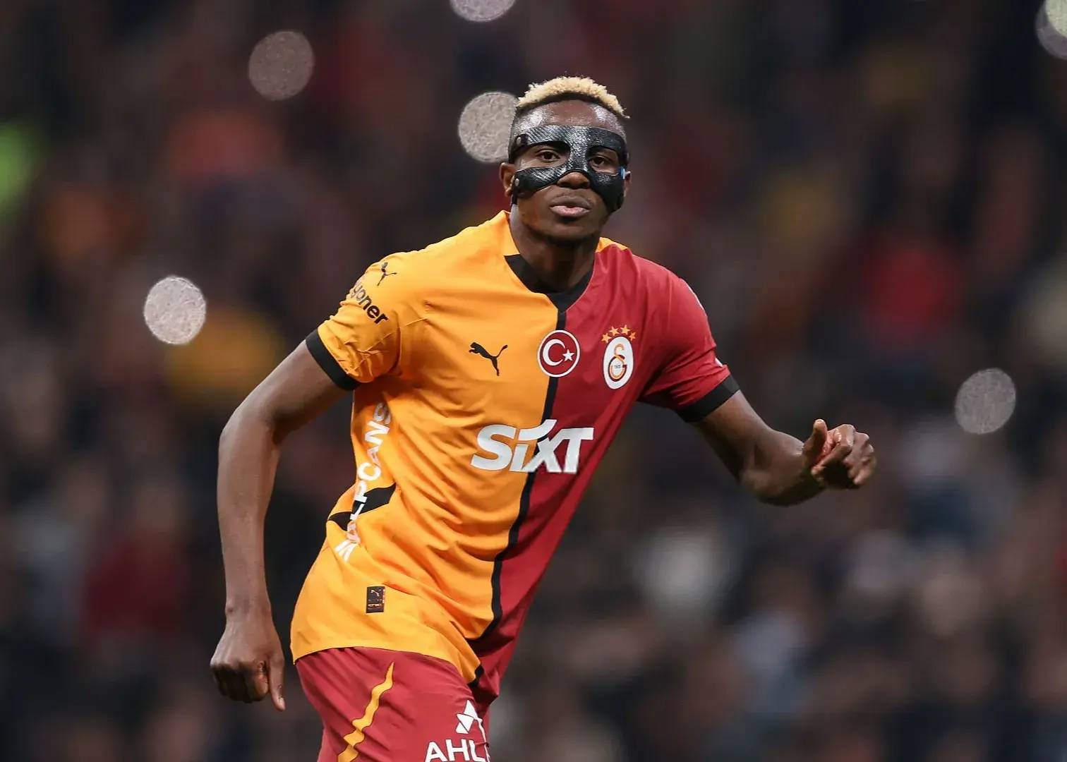 بمب نقل‌وانتقالاتی الدترافورد: توافق یونایتد با اوسیمن