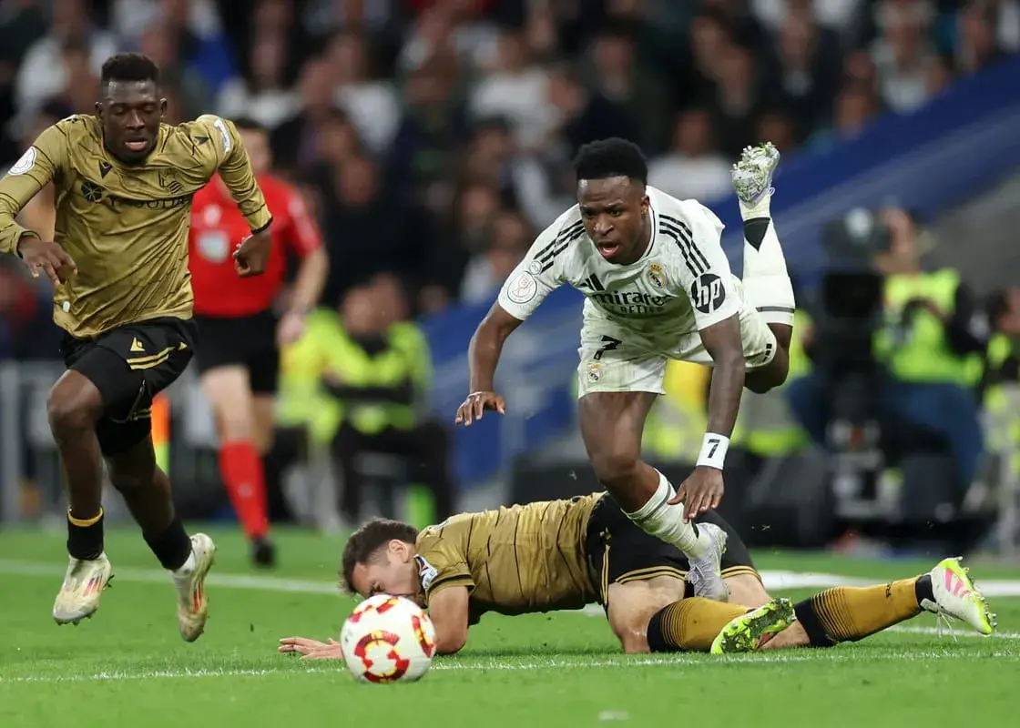 تا خون نیاید، خطا روی وینسسیوس را نمی‌گیرند!