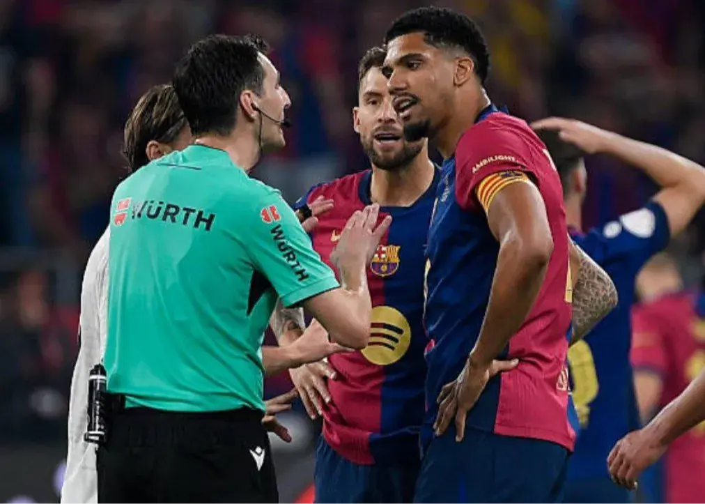 تنش در ال‌کلاسیکو: جنجالی‌تر از این نمی‌شد! (عکس)