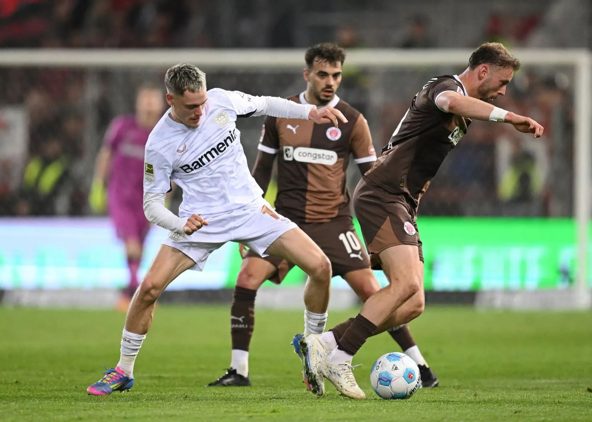 توقف لورکوزن: بایرن نزدیک‌تر به قهرمانی!