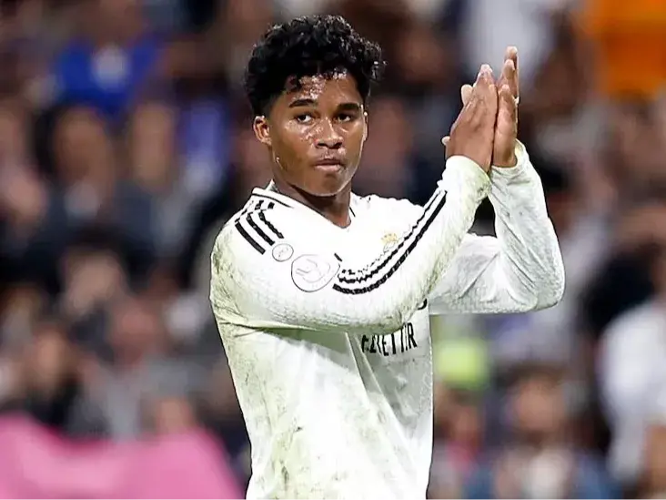 جلسه اضطراری ستاره برزیلی با مدیران رئال