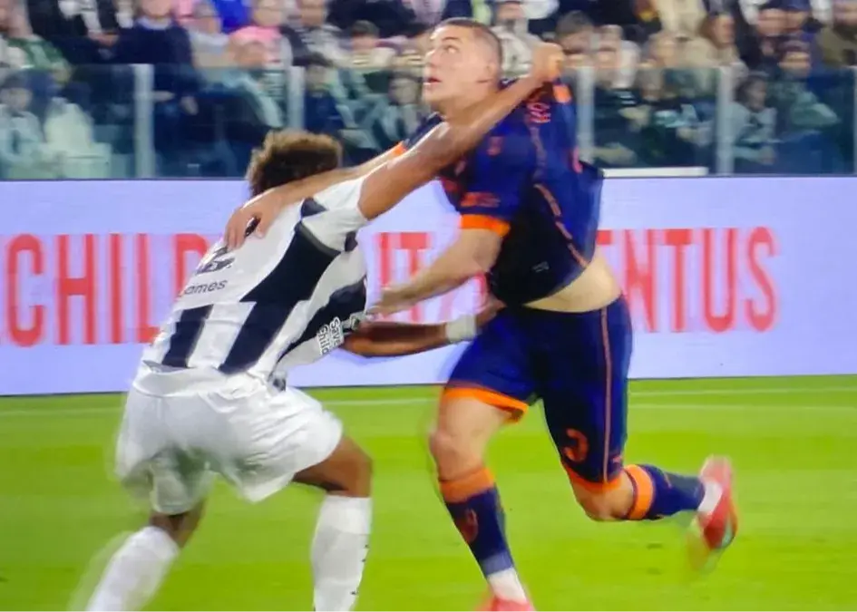جنجال پنالتی در سری آ: داور یوونتوس را دوست داشت!‏