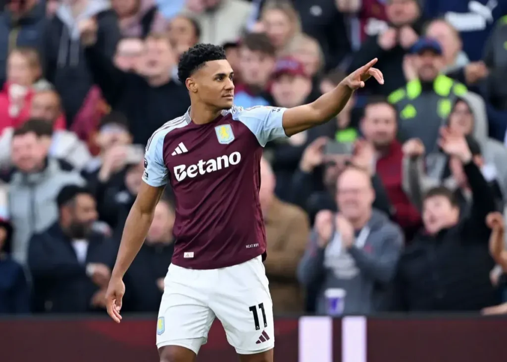 مهاجم پرطرفدار لیگ برتر عاشق یونایتد شد