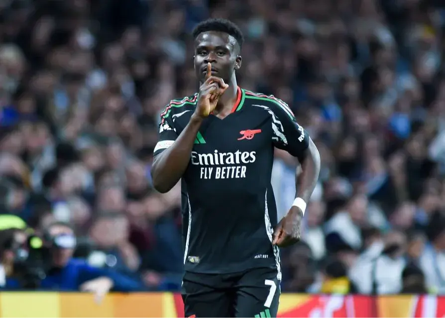 خاطره‌بازی ساکا در برنابئو: به یاد تیری آنری! (عکس)‏