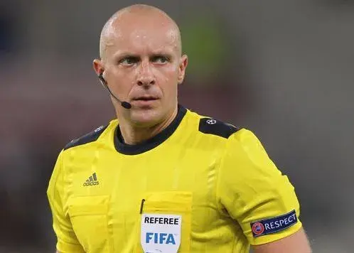 داور فینال جام جهانی برای النصر سوت می‌زند!