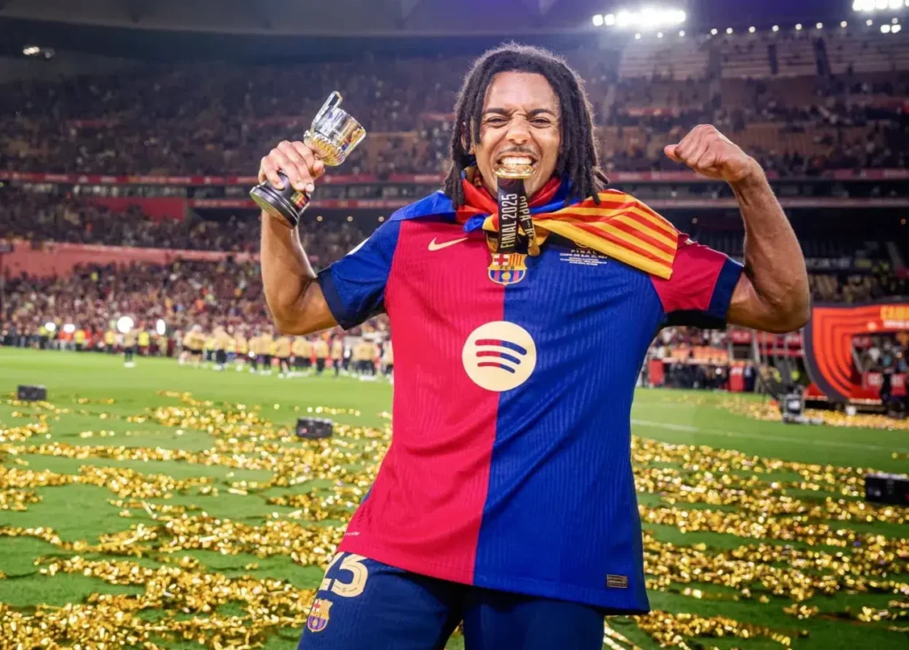 در میان تاریکی سراسری اسپانیا: تمرین بارسا لغو نشد