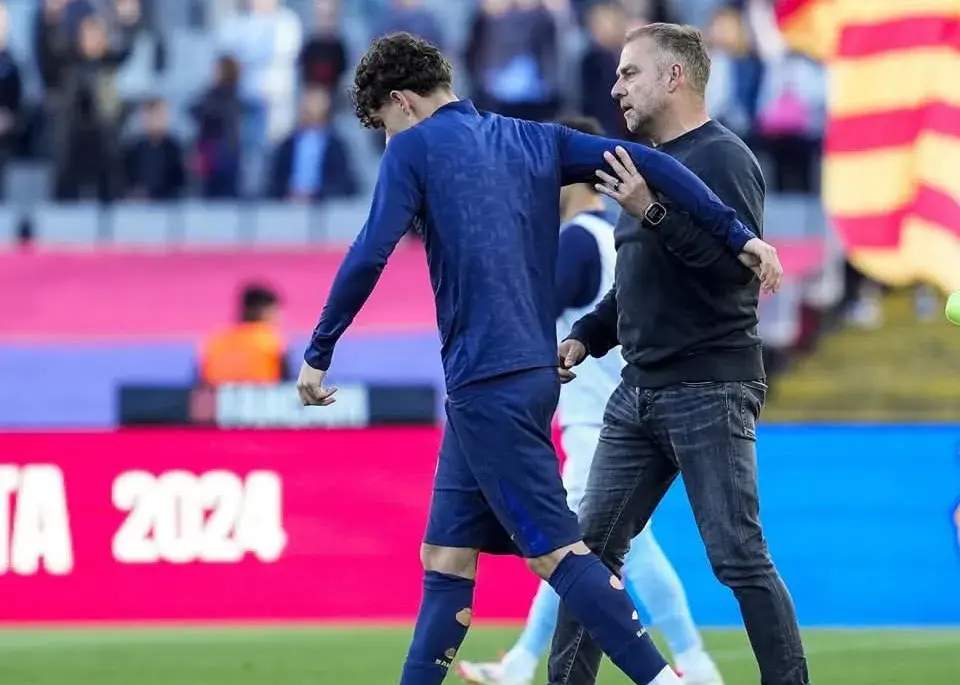 دردسر جدی فلیک: تنش در رختکن بارسا!