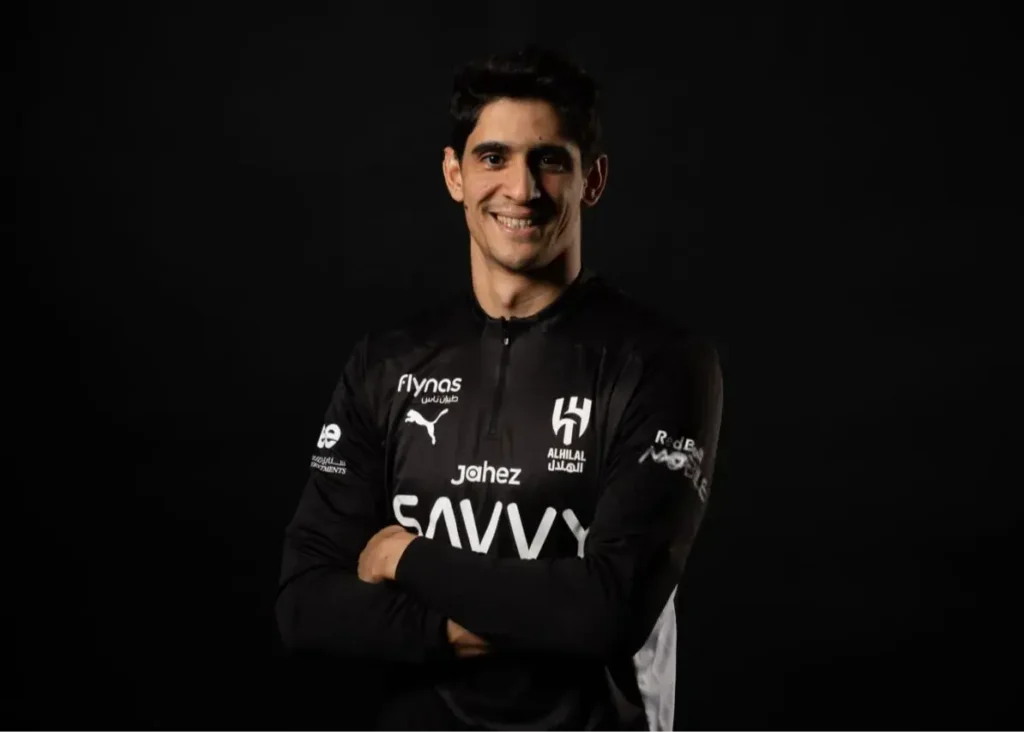 دروازه‌بان الهلال: بازی با رئال برایم افتخار است