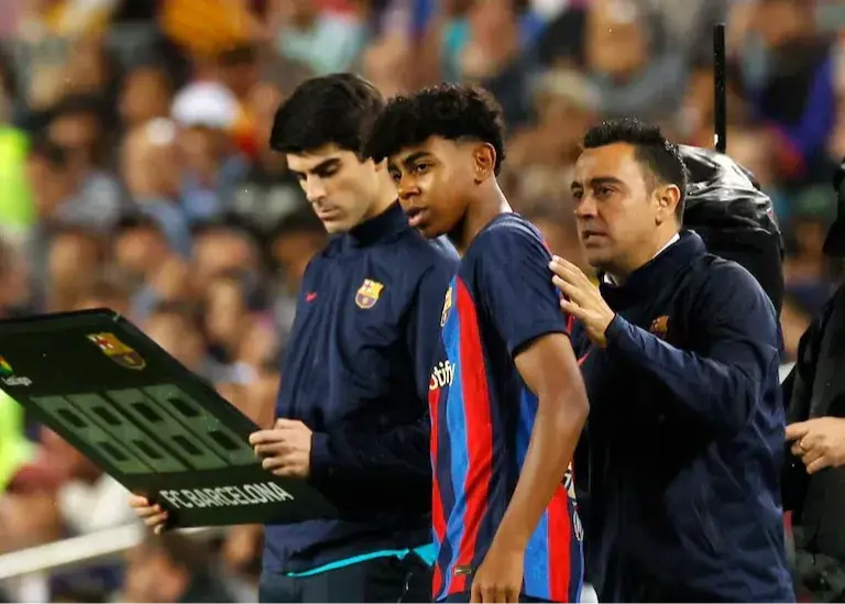 دو سال با یامال: نزدیک‌ترین ابرستاره به مسی!