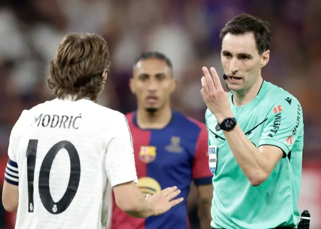 رئال سه بار به پای خودش شلیک کرد