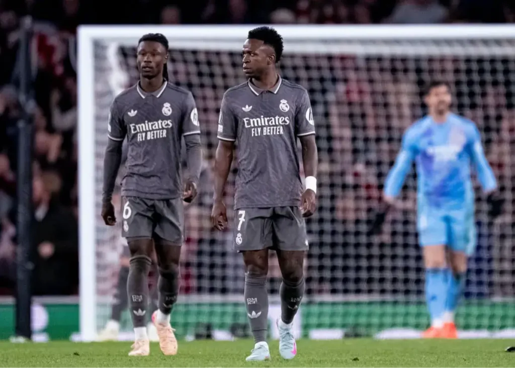 رئال فوتبال را از بارسلونا یاد بگیرد!