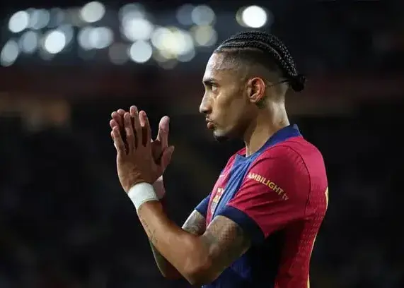 رافینیا: هیچکس نمی‌تواند به پول عربستان نه بگوید!