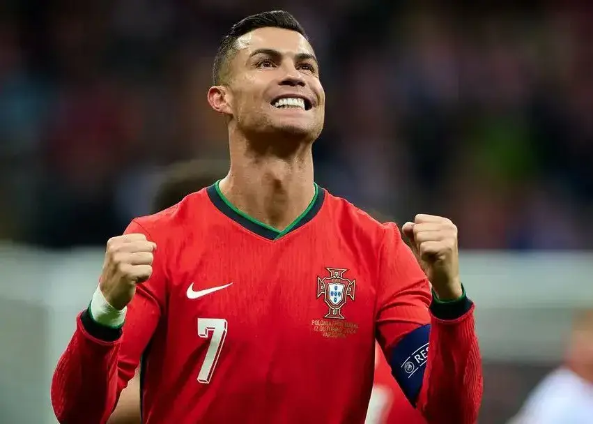 روبرتو مارتینز از رونالدو می‌ترسد!