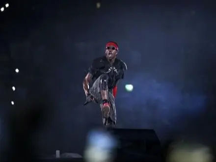 رپر آمریکایی روی پیراهن ال‌کلاسیکوی بارسا