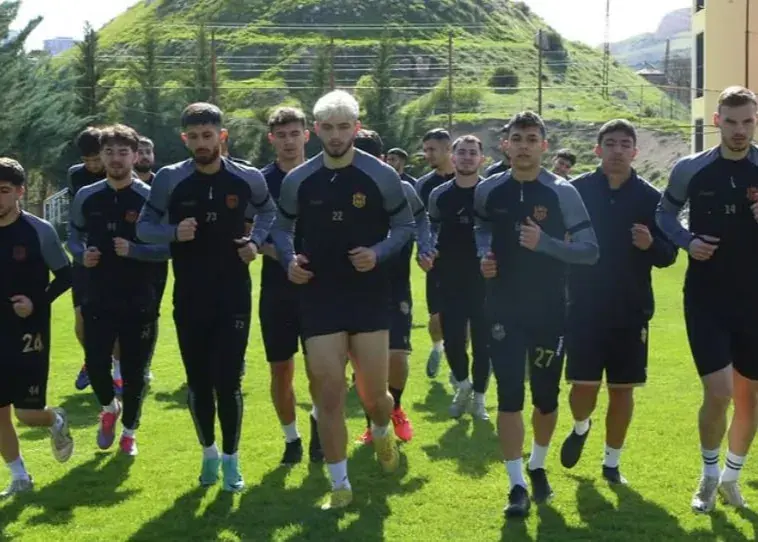 زلزله‌‌زده‌ها از آوار بلند نشدند: تراژدی مالاتیا اسپور