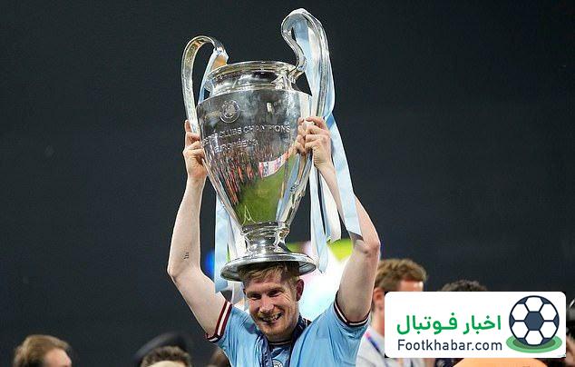 سنگ تمام سیتی: مجسمه دی‌بروینه در بیرون اتحاد!