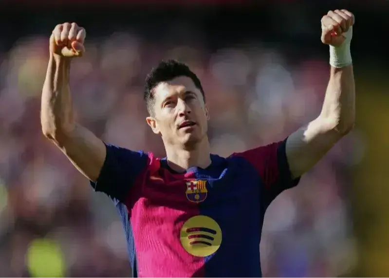 سورپرایز فلیک: نیمکت‌نشینی لوا در دیدار سوپرحساس!