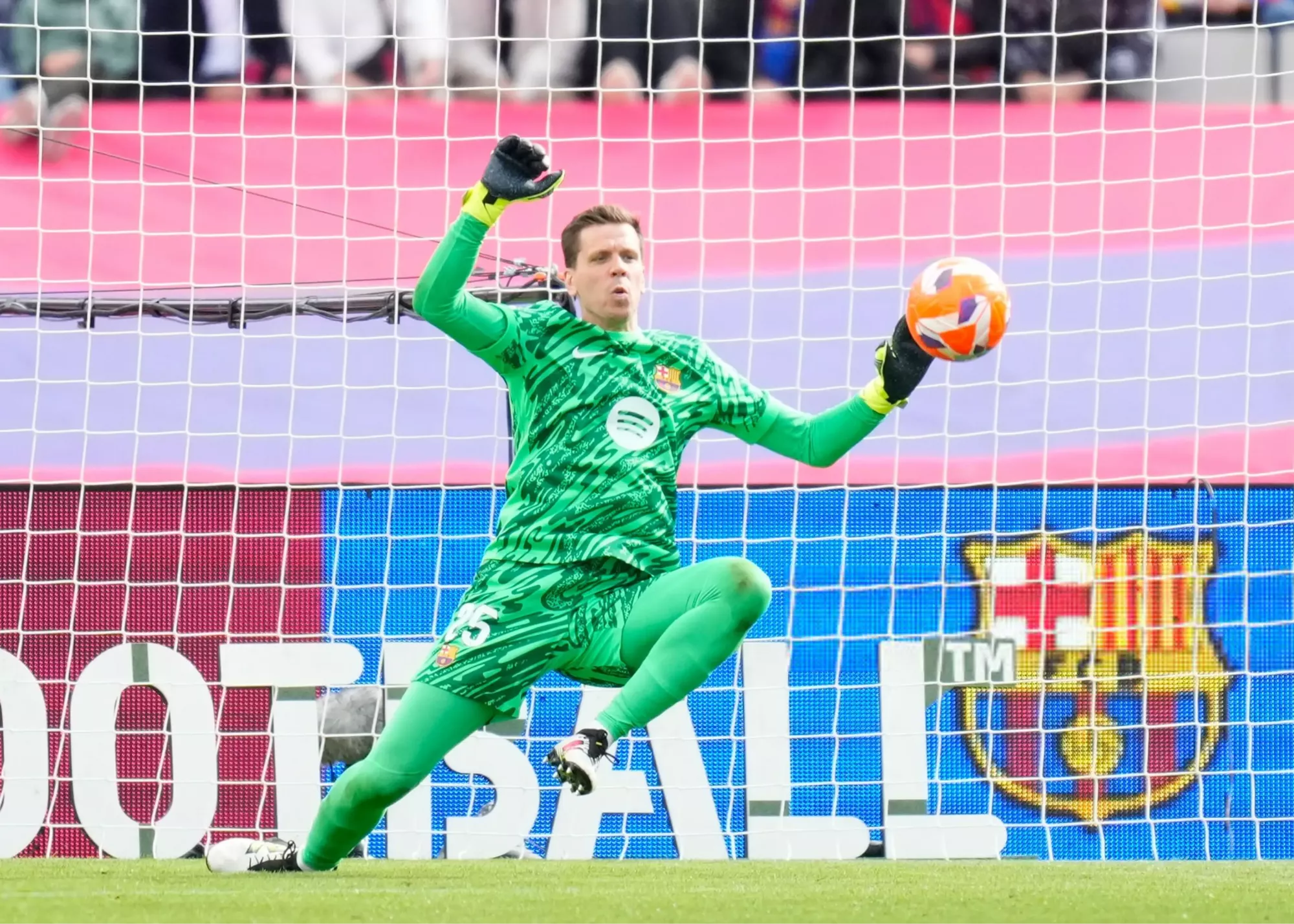 شزنی همزمان بدترین و بهترین بازیکن بارسلوناست!