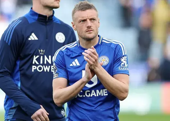 عذرخواهی واردی: مایه ننگ بودیم و افتضاح مطلق!‏