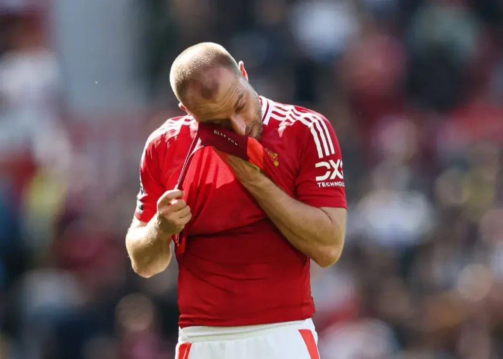 علت افول وحشتناک یونایتد: فوتبال مرد جنگی می‌خواهد!