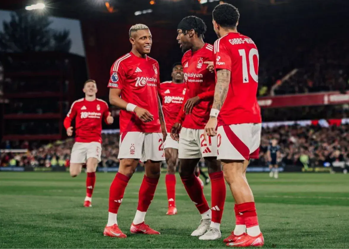 فارست ۱-۰ یونایتد: داغ رفتن الانگا تازه شد!