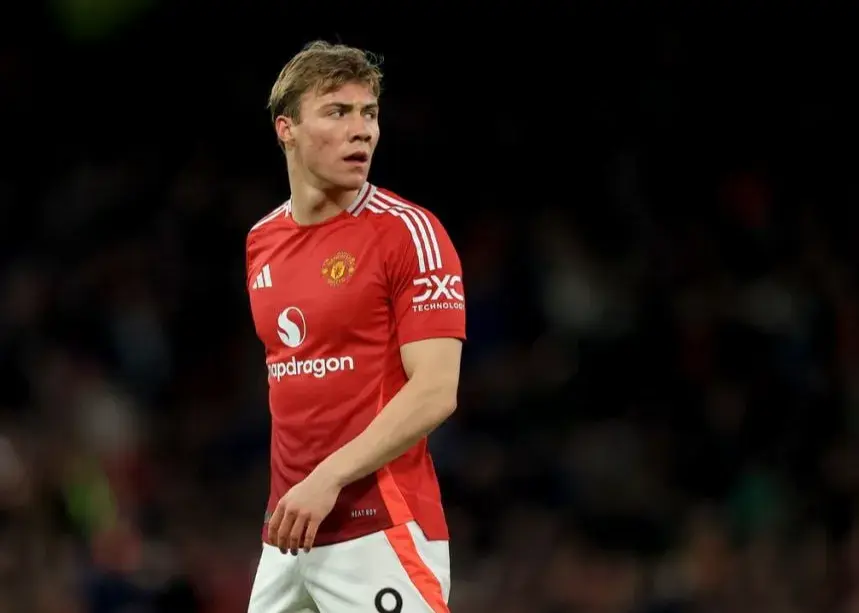 آموریم: هویلوند باید فیلم ببیند تا گلزنی یاد بگیرد