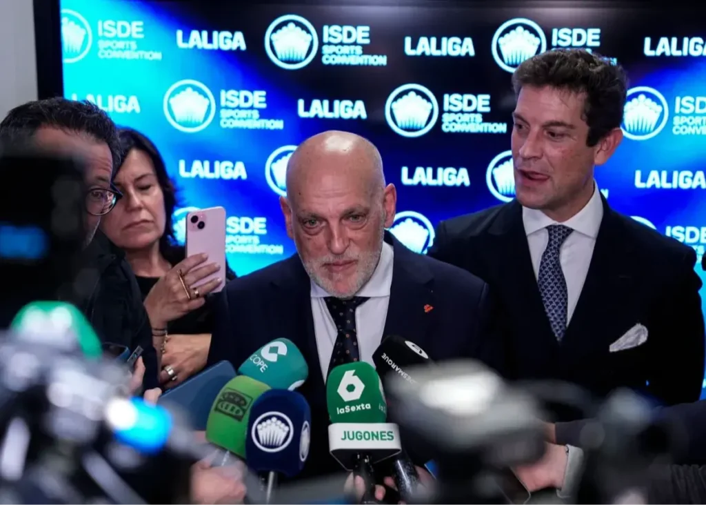 فرصت بزرگ بارسا: تباس از ریاست لالیگا عزل می‌شود!‏