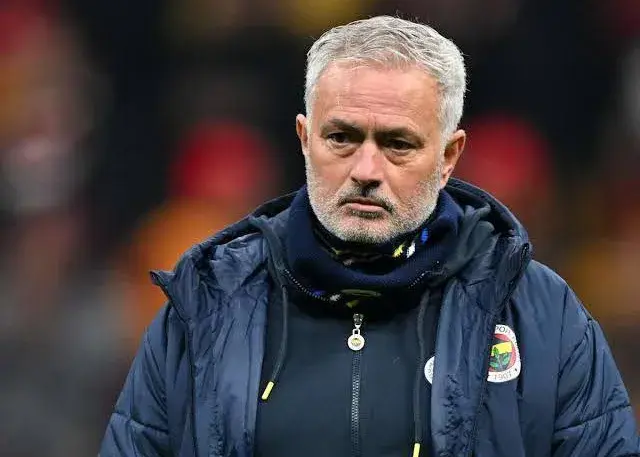 فنرباغچه پول ندارد، مورینیو اخراج نمی‌شود!