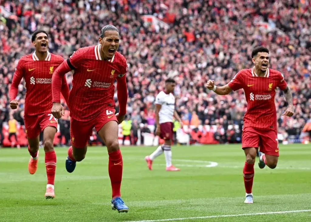 فن‌دایک با گلش نگذاشت رابرتسون دلخور بماند (عکس)