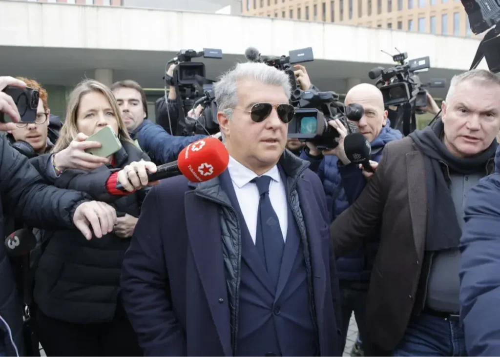 لاپورتا: احتمال حذف رئال را رها کنید، از بارسا لذت ببریم!