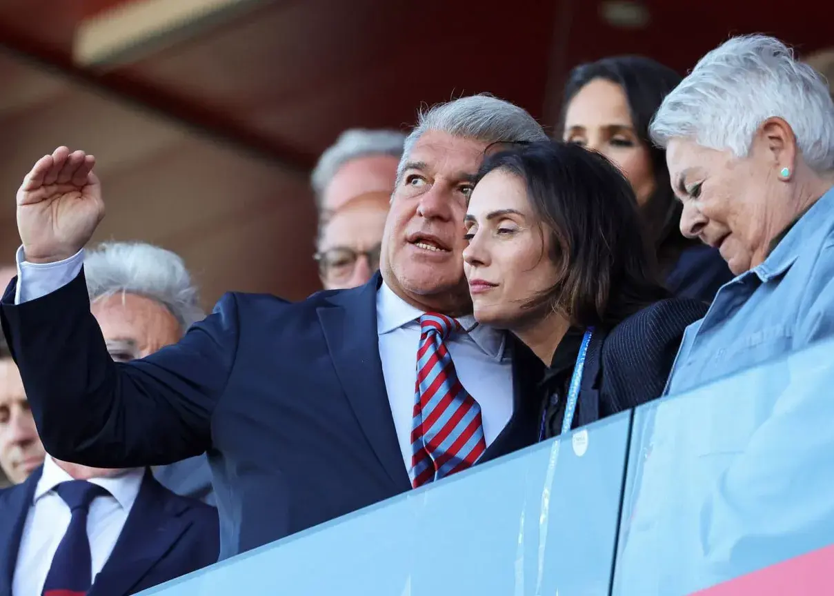 لاپورتا: زود جشن نگیرید، هنوز جامی نبرده‌ایم