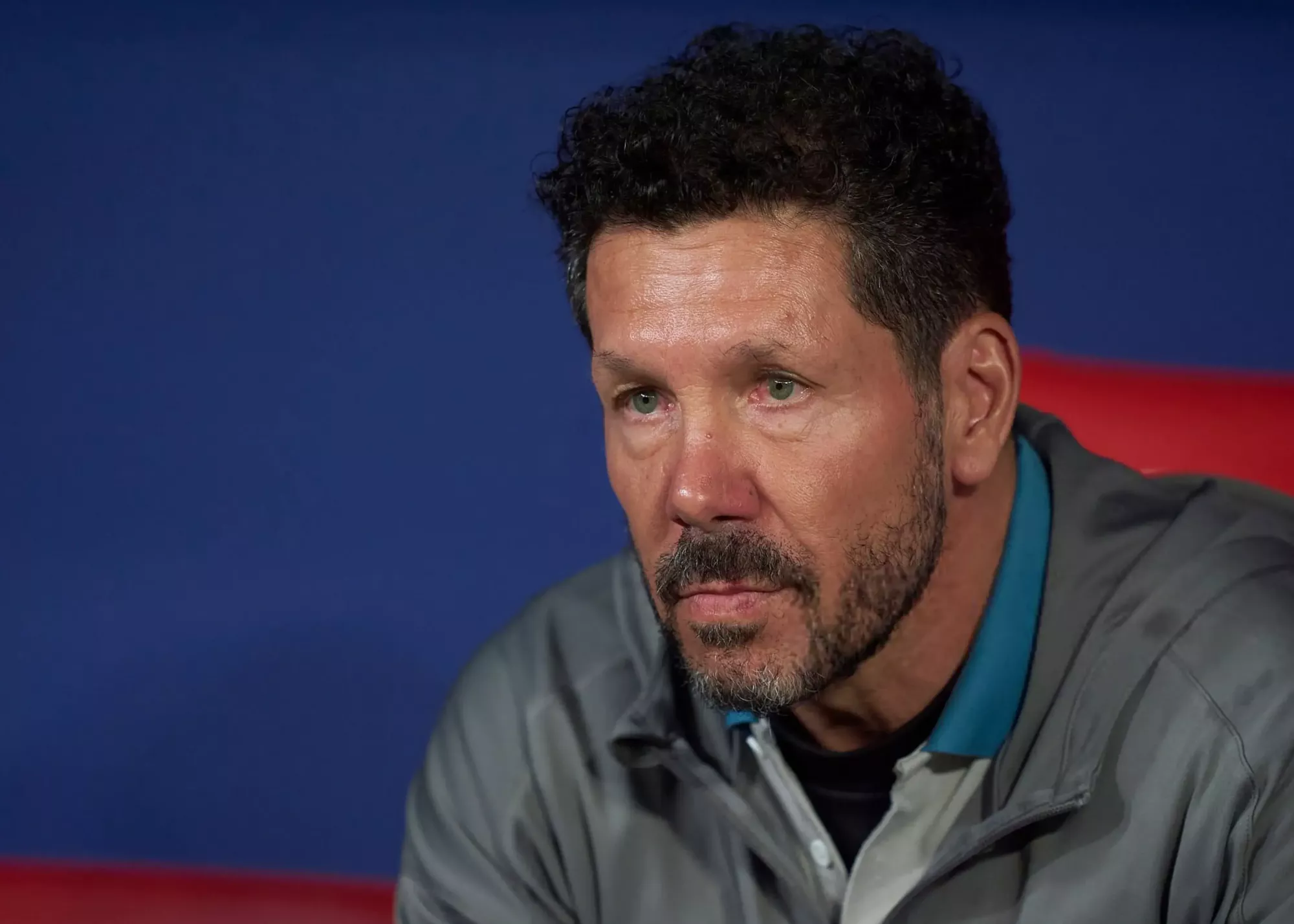 لباس شانس برای سیمئونه بدشانسی آورد!