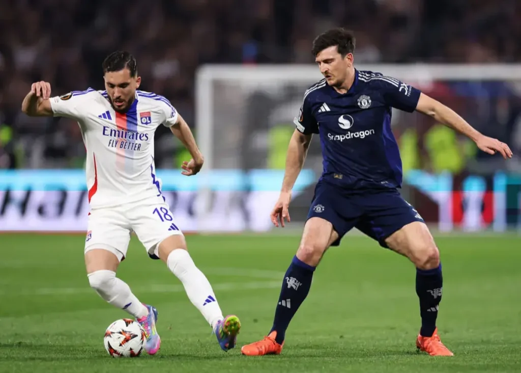 مگوایر لیون را در لیگ ‌۱ سوژه کرد! (عکس)