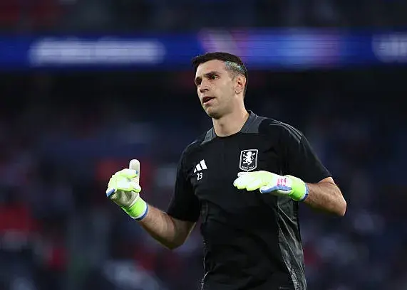 مدل موی جنجالی دیبو مارتینز روی اعصاب فرانسوی‌ها